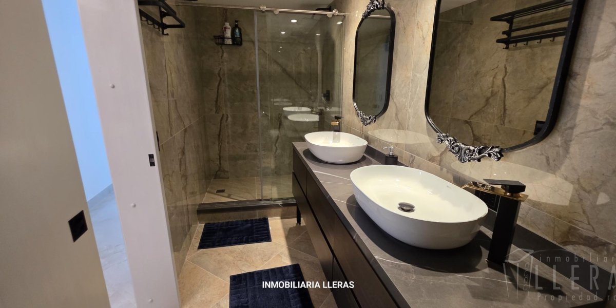 4b832ab2-c2ef-4f88-b822-7f3bbf778993