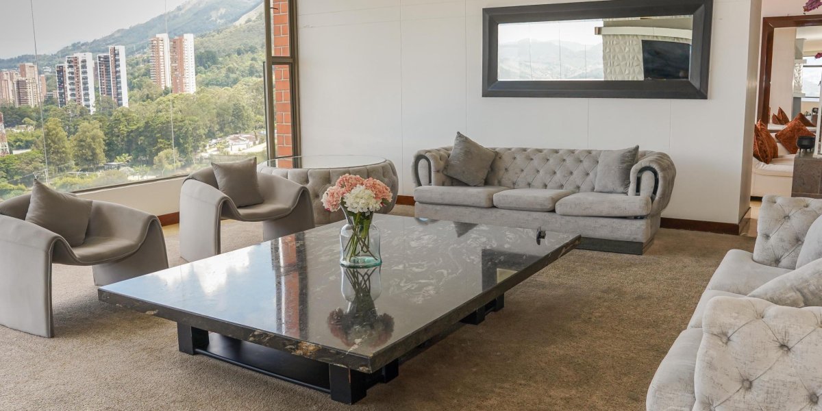 6049bd8f-7e23-4b0b-b276-a4b0e297efc9