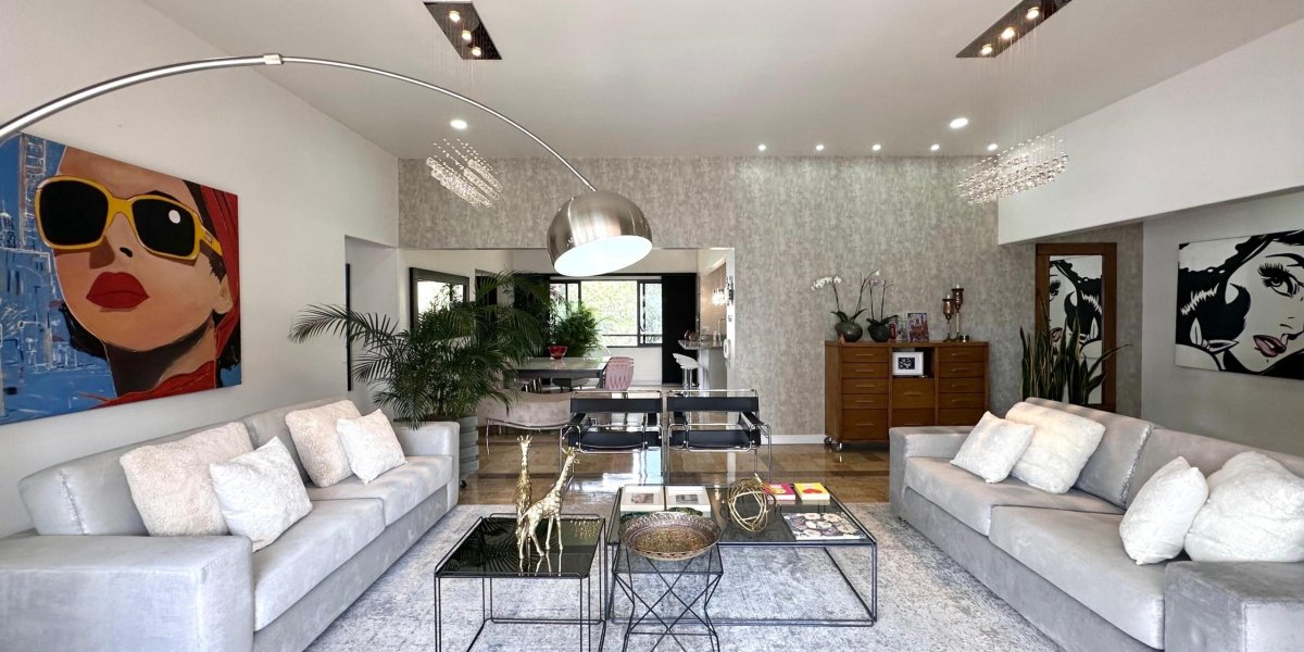 8ba6e4f7-026b-4a0a-bb0d-a013c4b8543e