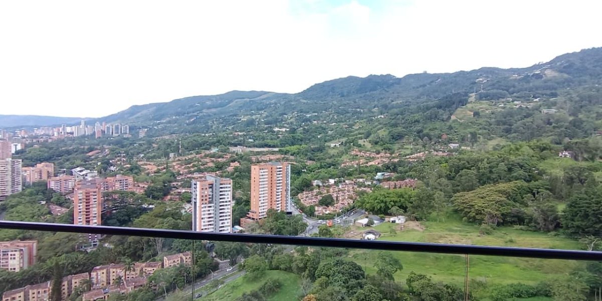 WhatsApp-Image-2025-08-26-at-3.53.01-PM-1