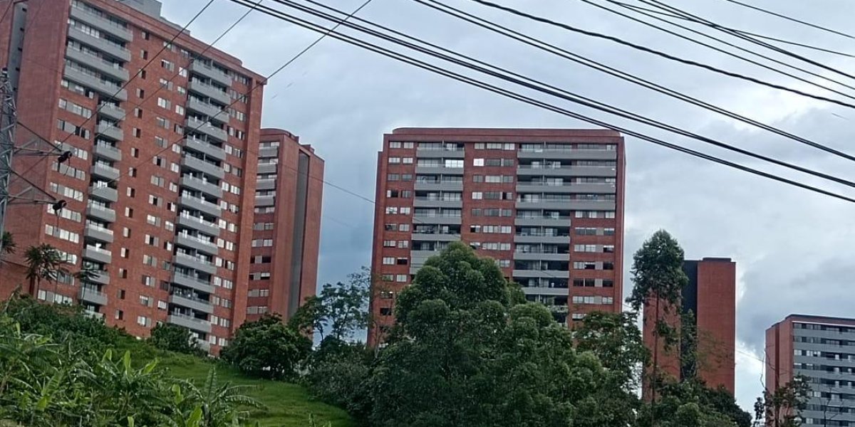 WhatsApp-Image-2025-08-26-at-4.03.58-PM-1