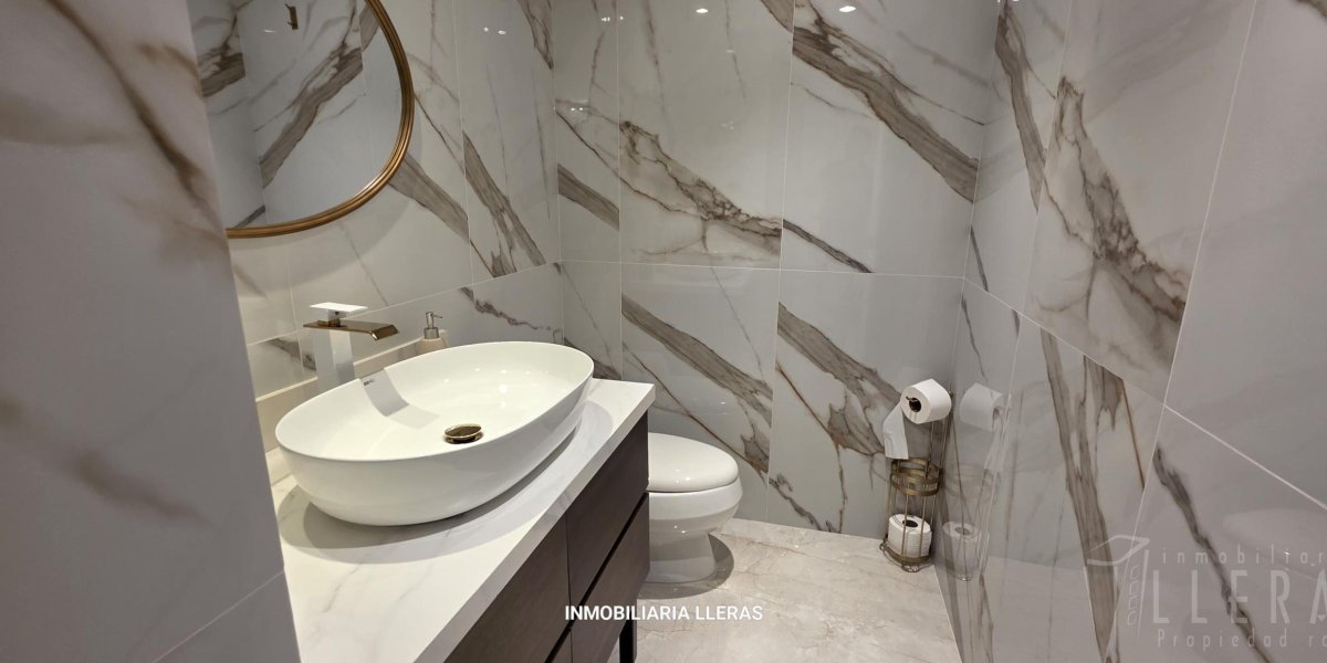 b293c9d6-5c46-41ae-b211-3fe758b56a8f