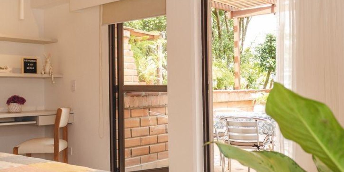 de107674-8b16-4e11-b9cb-3479135136d2